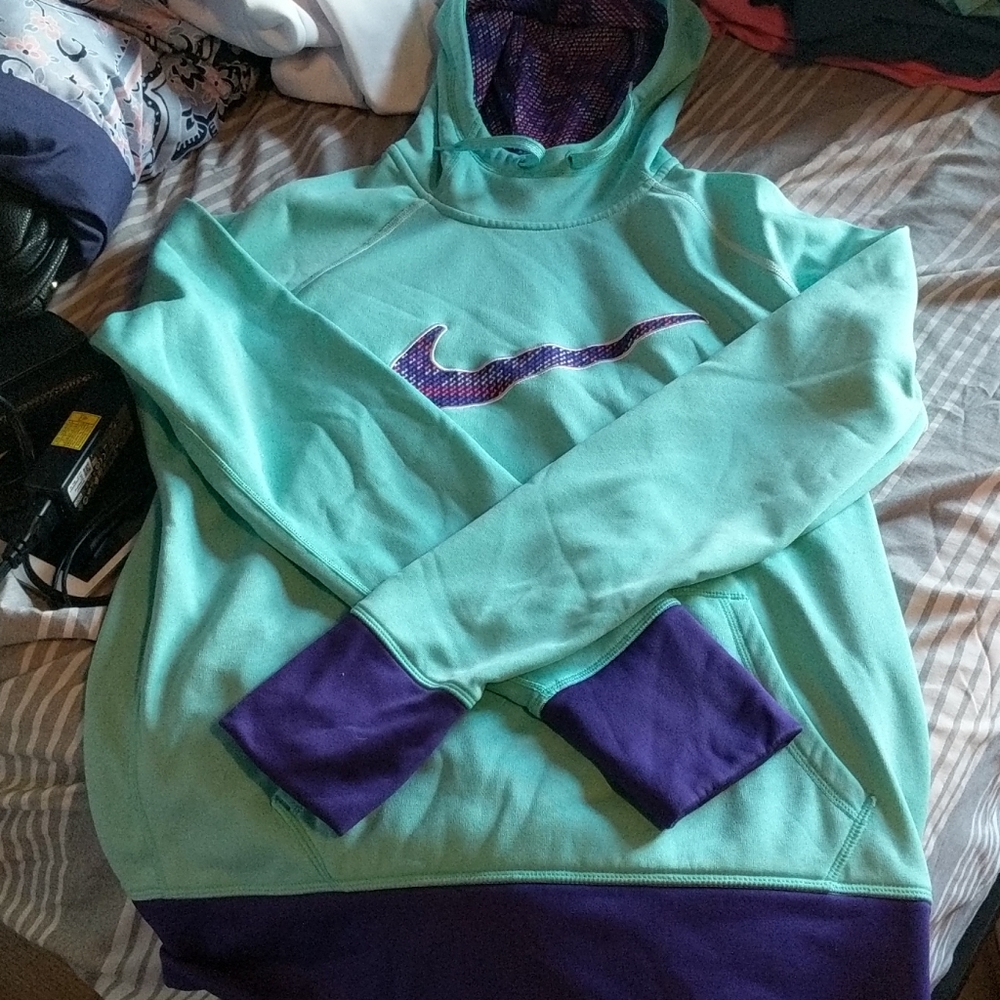 Nike hoodie
